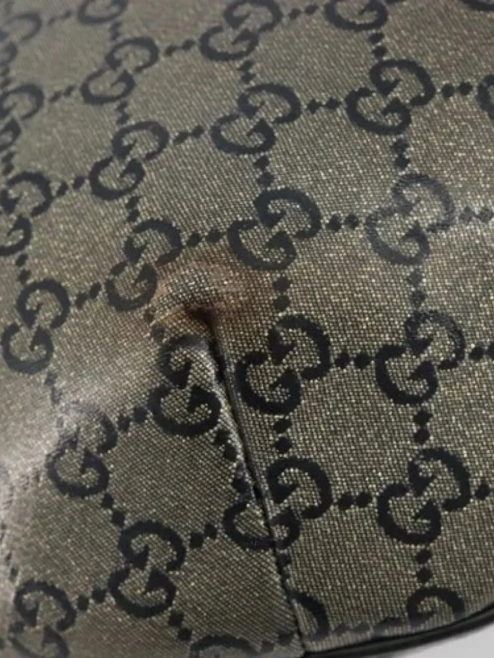 GUCCI GG Crystal Shoulder Bag Coated Canvas Black Gold 181092 Auth 182213 - Picture 8 of 16